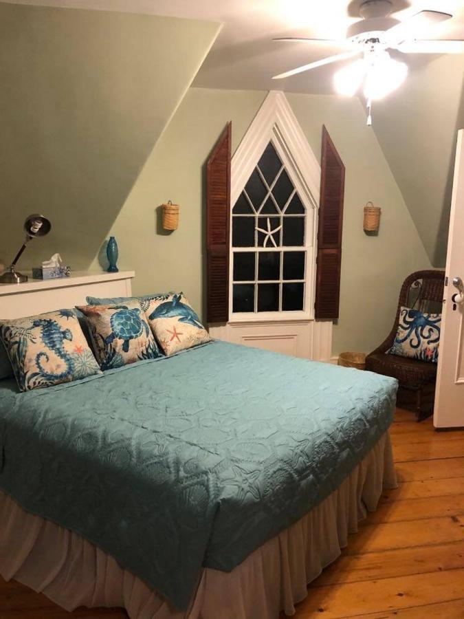 Fisherman'S Daughter B&B Mahone Bay Extérieur photo