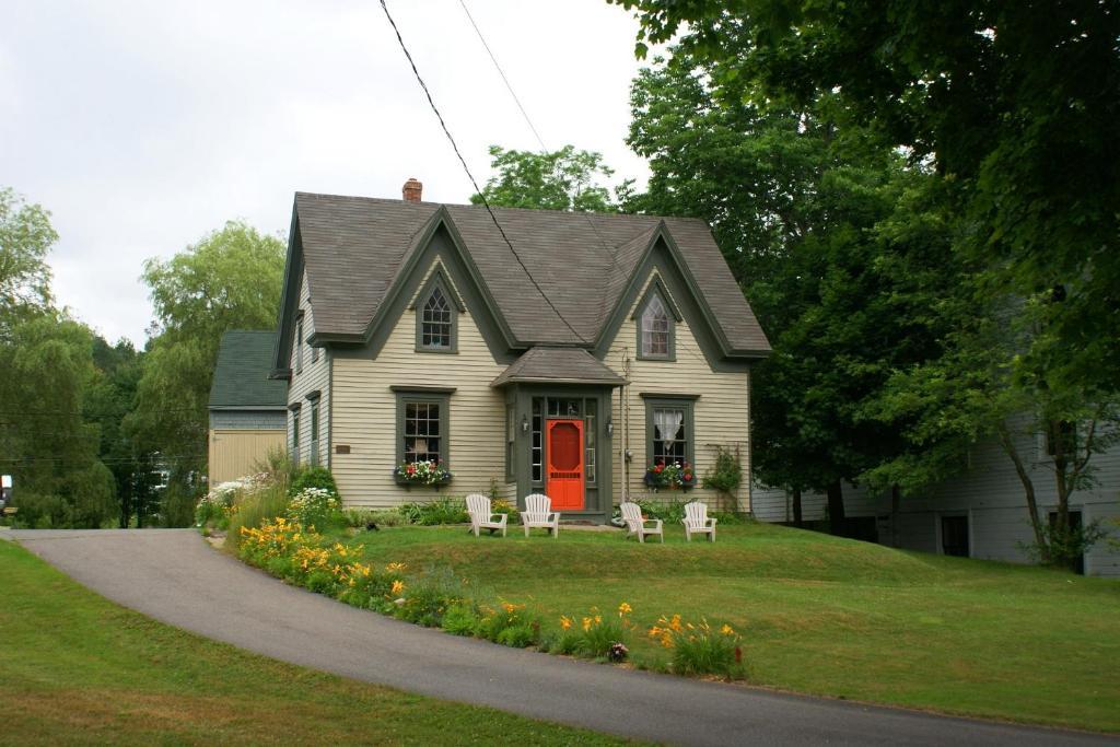 Fisherman'S Daughter B&B Mahone Bay Extérieur photo